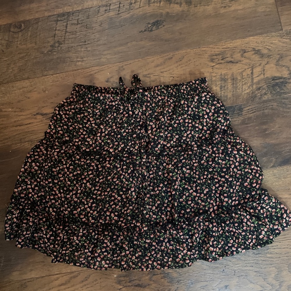 Black floral skirt